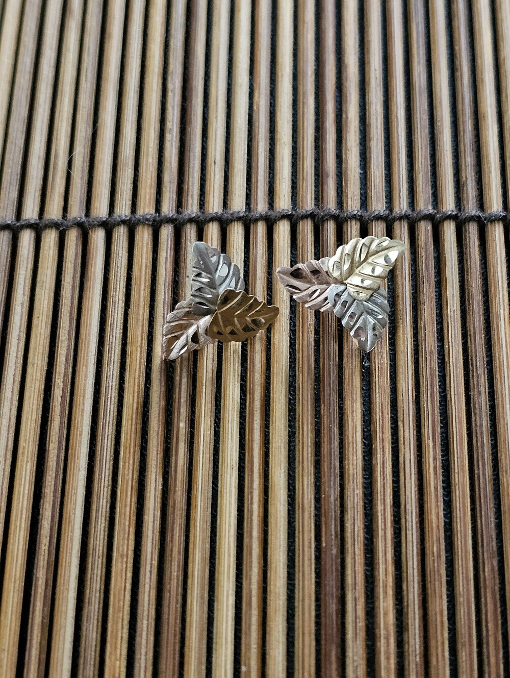 14k Blackhills Leaf Tri Color Stud Earrings (Vintage)
